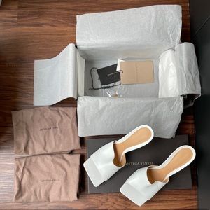 Bottega Veneta White Stretch Sandals